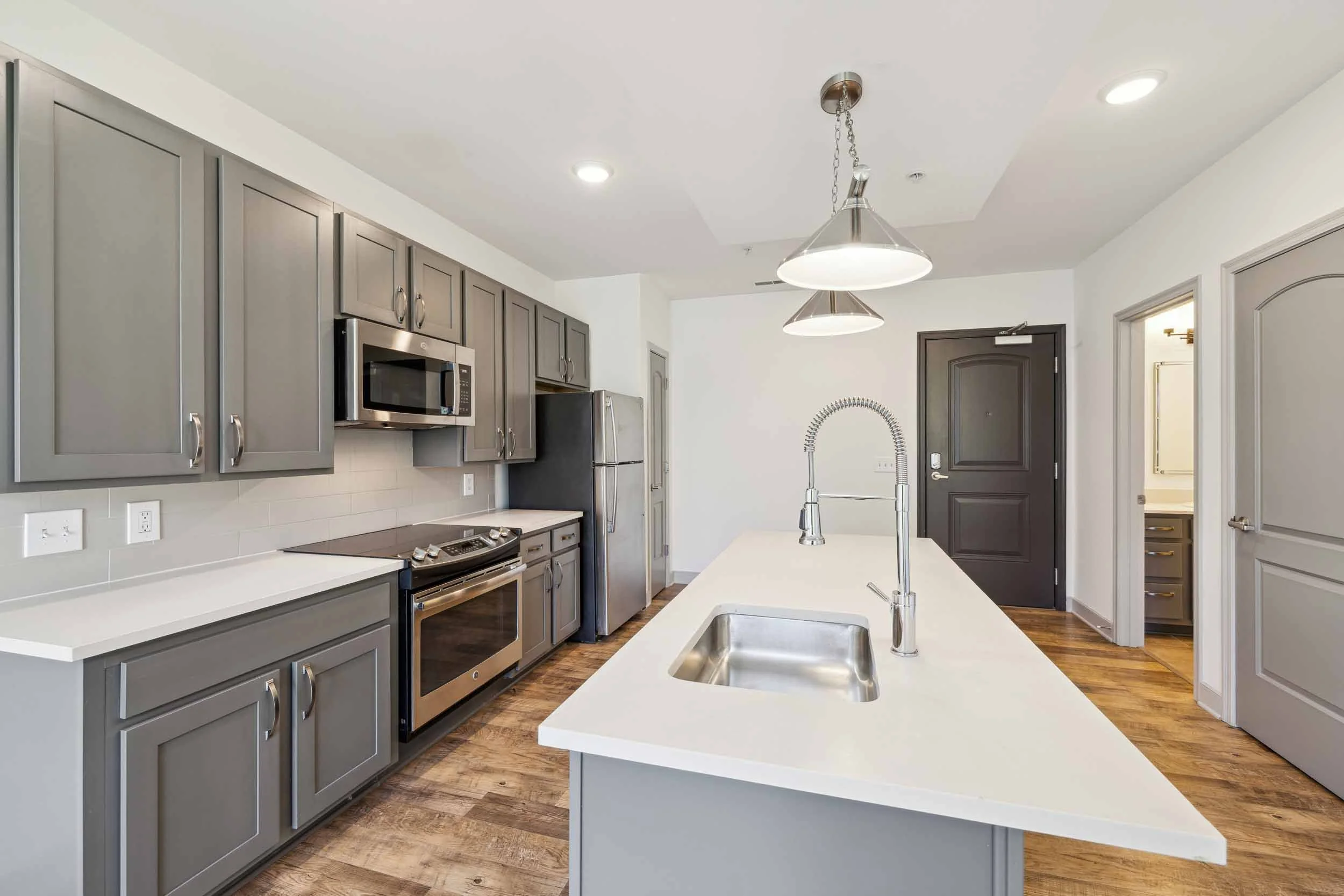 Modern Columbus Apartments Near Downtown — The Jerome